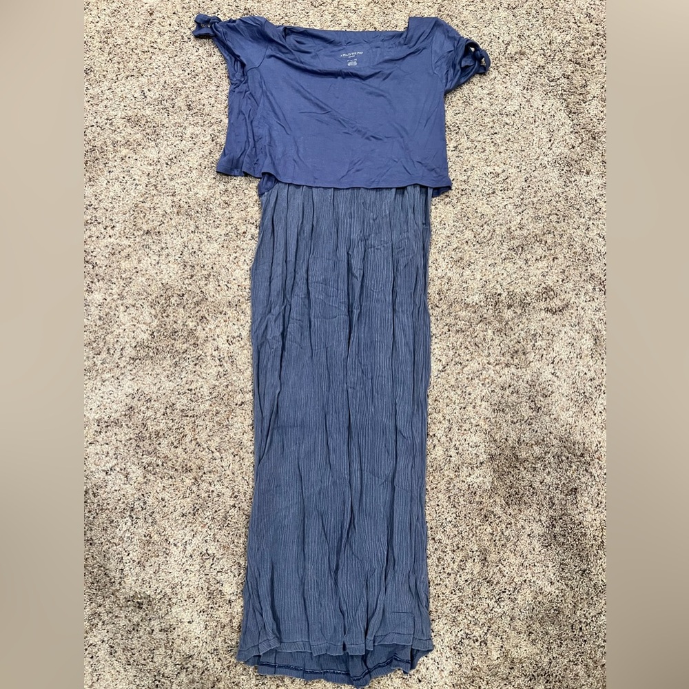 **NEW** A Pea in the Pod blue Nursing Dress